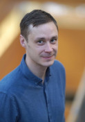 Portrettbilde av Simon Sundström